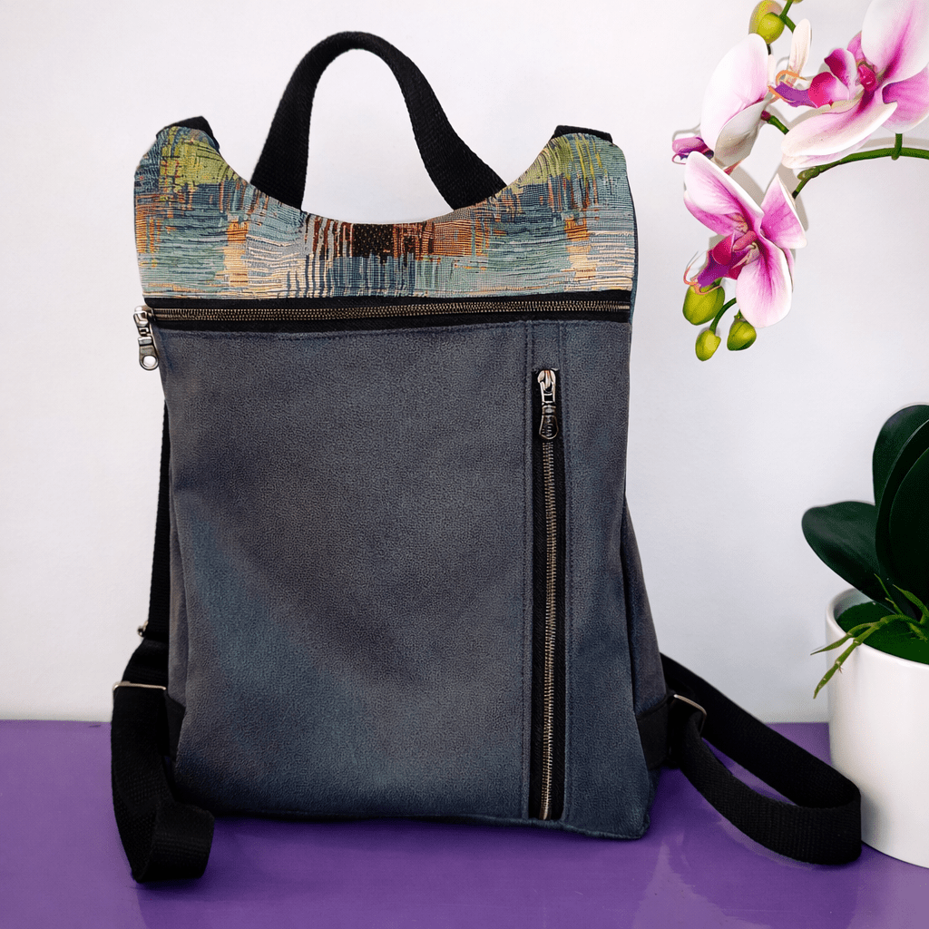 Zaino handmade in tessuto e similpelle blu con inserti multicolor, fatto a mano Momaga